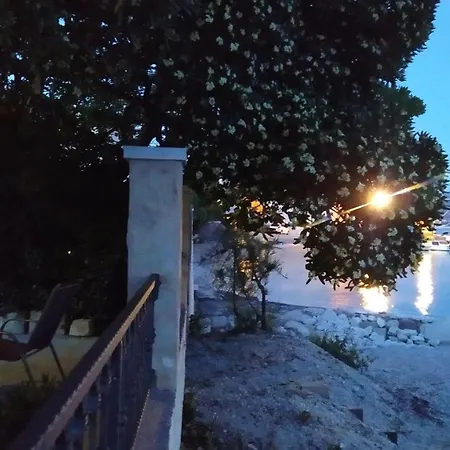 Mornar * Kaštela