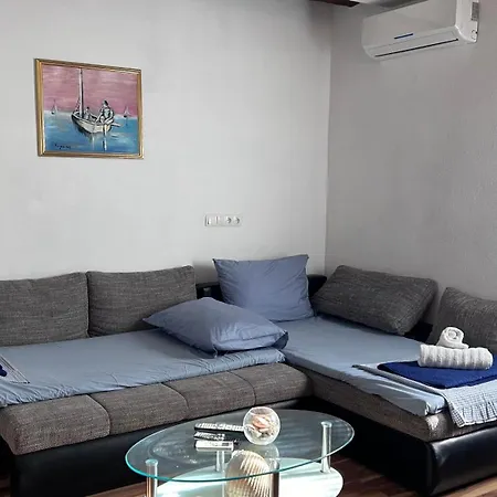 Mornar * Kaštela