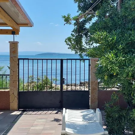 Mornar Apartment Kastela