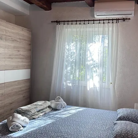 Mornar * Kaštela